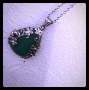 Necklaced pendant